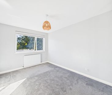 Sutton Close, Beckenham, BR3, London - Photo 4