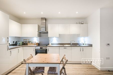 Brumwell Avenue, London, SE18 - Photo 5