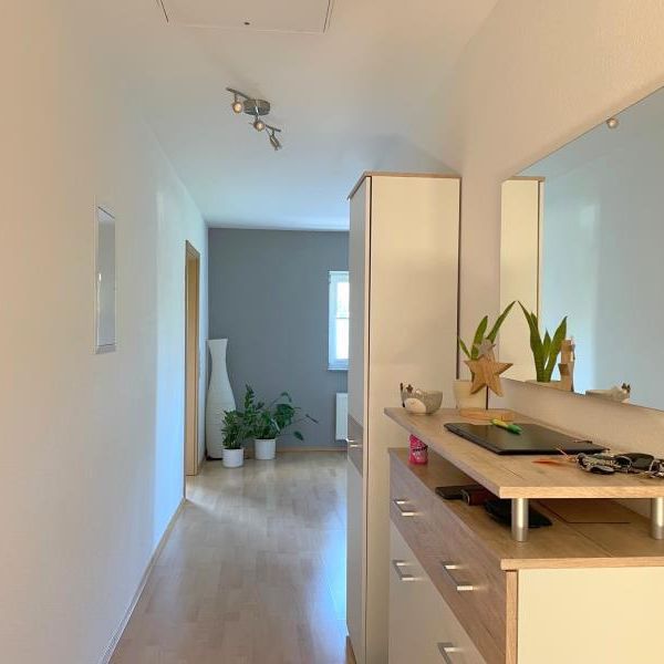 Zentrumsnahe 2-Zimmer-Dachgeschosswohnung - Foto 1