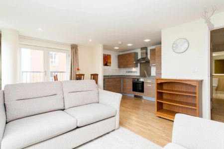 1 Bedroom Apartment - Photo 5