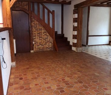 LOCATION MAISON DE VILLE 2 PIECES TOURNY - Photo 1