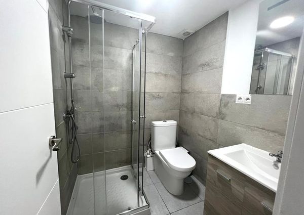 Calle Jiménez e Iglesias, Getafe, Community of Madrid 28903