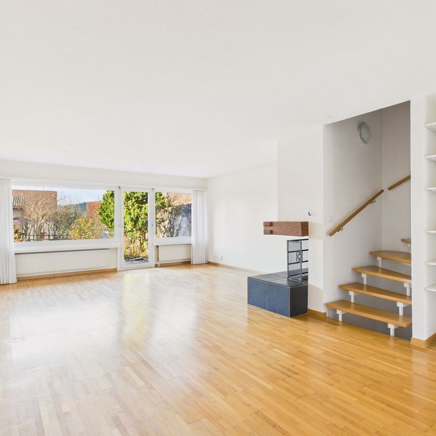 Cozy 5.5-room single-family house in Aesch, canton ZH - Photo 1