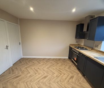 17 Windermere Avenue, S18 - Photo 6