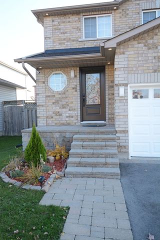 For Lease - 13 Benjamin Lane, Barrie, Ontario - Photo 5