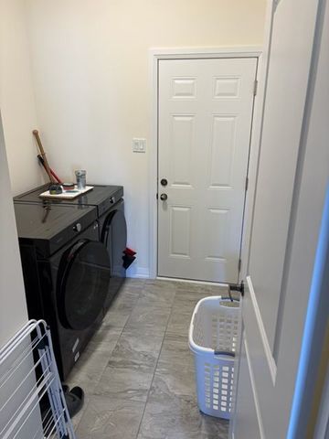 For Lease - 94 Holtby Court, Scugog, Ontario - Photo 3