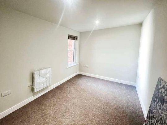 Oriel House, Town Lane, Sandown, PO36 - Photo 1