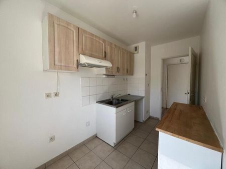 Location Appartement 3 pièces 64m² ORLEANS 45000 - Photo 3