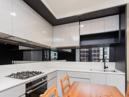 Fully Furnished 2 Bedroom Apartment in the heart of Melbourne CBD - Photo 4