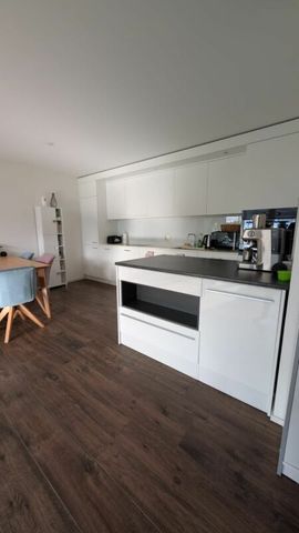 Bright room in modern 3.5-room apartment in Bülach (2-person shared flat) - Foto 5