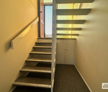 Spacious Home With 2 x Sheds - Photo 5