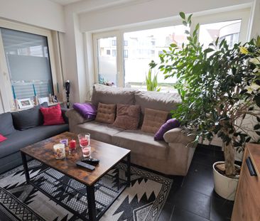 Gezellig appartement met garagebox en kelder nabij de winkels van K... - Foto 5