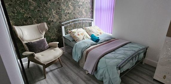 Studio Flat, Church Road, L4 - Photo 2