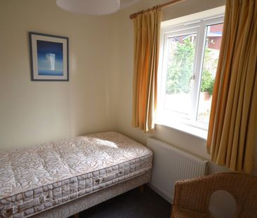 Meadow Road, Budleigh Salterton, Devon, EX9 - Photo 2