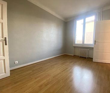 : Appartement 84.99 m² à SAINT-ETIENNE - Photo 5