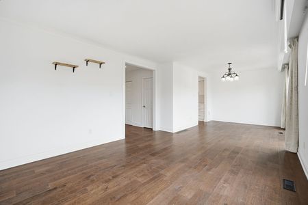 For Lease - 109 Fontainbleau Drive Unit# # UPPER, Toronto, Ontario - Photo 2