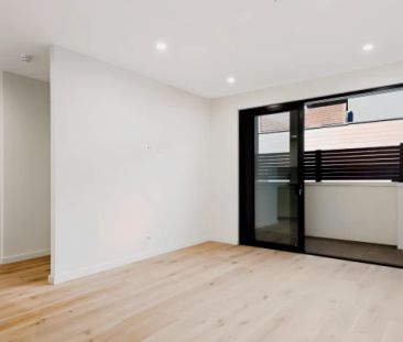 2Bedrooms, 2Bathrooms - Photo 2