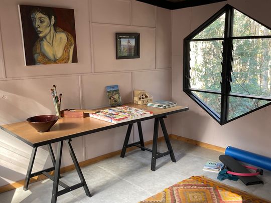 A Spacious, Light-Filled Sanctuary on 5 Acres of Bushland - Photo 1