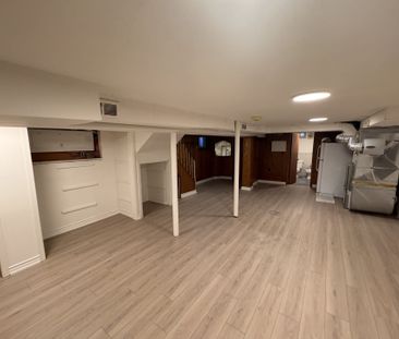 For Lease - 628 Manning Avenue, Toronto, Ontario - Photo 6