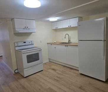 2 bedroom apartment, all inclusive available now - Photo 2