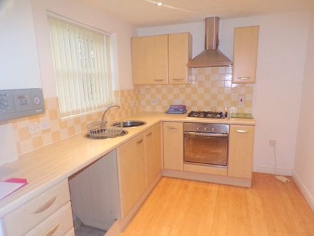 Ladybower Close, Upton - Photo 4