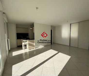 Location Appartement 3 pièces 71m² ST ISMIER 38330 - Photo 1
