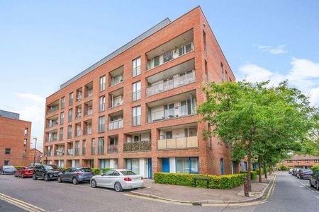 Evan House, Canning Town, E16 - Photo 3