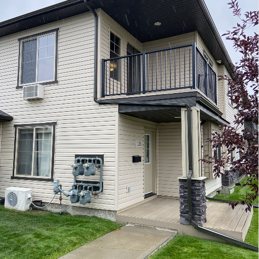 Upper level unit in Harbour Landing - Photo 1