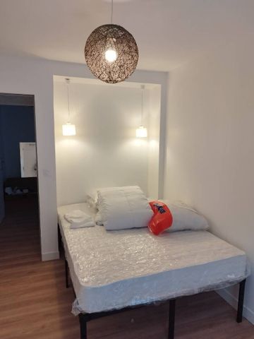 T3 52 m² refait à neuf jardin privé – Cardo Facs - Photo 2