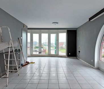 Ruime en lichtrijke duplex op een rustige locatie in Bassevelde! - Foto 1