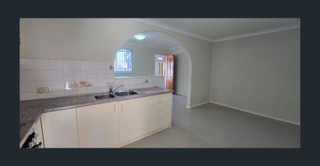 Comfortable Family Home - Photo 3