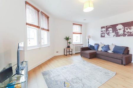 2 bedroom flat to rent - Photo 2