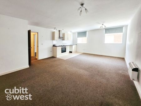 1 bedroom flat to rent - Photo 2