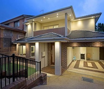 Luxury Contemporary Living in Exclusive Templestowe Pocket - Modern... - Photo 4