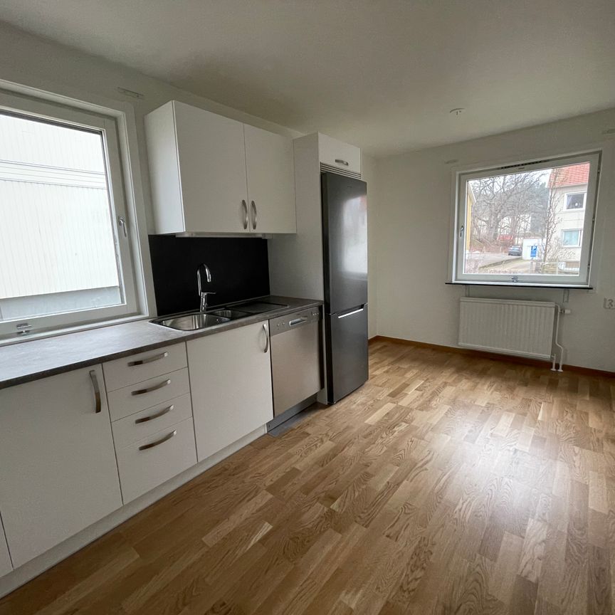 Göteborgsvägen 39 - Foto 1