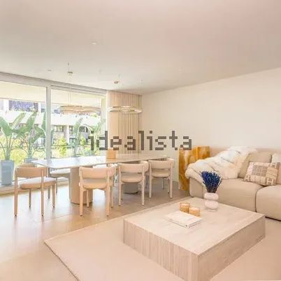 Alquiler de piso en Avenida de Luis García Cereceda - Foto 1