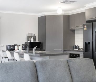 7 Capernwary Rise, Miners Rest, Vic 3352 - Photo 1