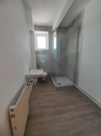 O119W3: Geräumige 3-Raum-Wohnung im Zentrum von Amsdorf - Foto 5