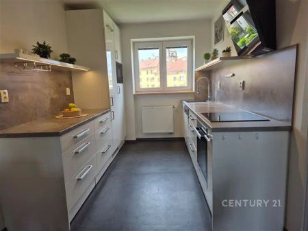 Pronájem bytu 2+kk, ul. 28. října, Znojmo - Photo 4
