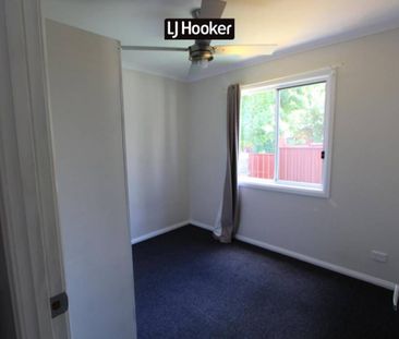 2 Bedroom Home with Car Accomodation - Photo 2