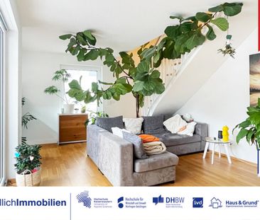 Neuwertige Maisonettewohnung mit Einbauküche und zwei TG-Stellplätzen - Photo 1