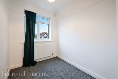 Streatham Vale, London - Photo 3