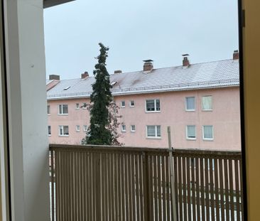 Mietwohnung in München - Großzügige 2 Zimmer Wohnung mit Balkon - Foto 1