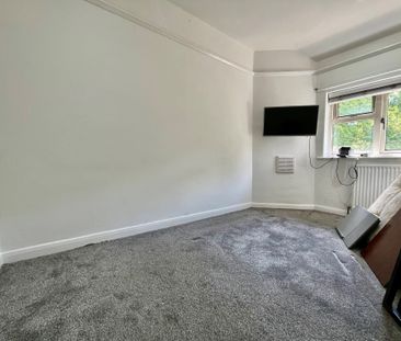 Scott Hall Road, Leeds - Photo 4