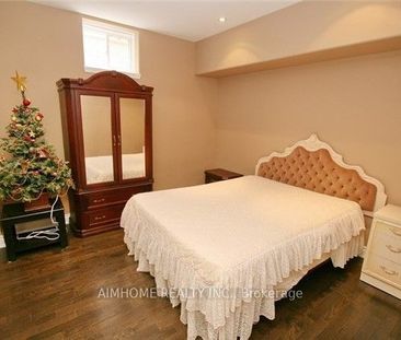 For Lease - 54 Lake Forest Drive, Richmond Hill, Ontario - Photo 1