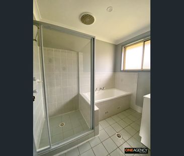 Freshly Updated Home on a Spacious Corner Block! - Photo 4