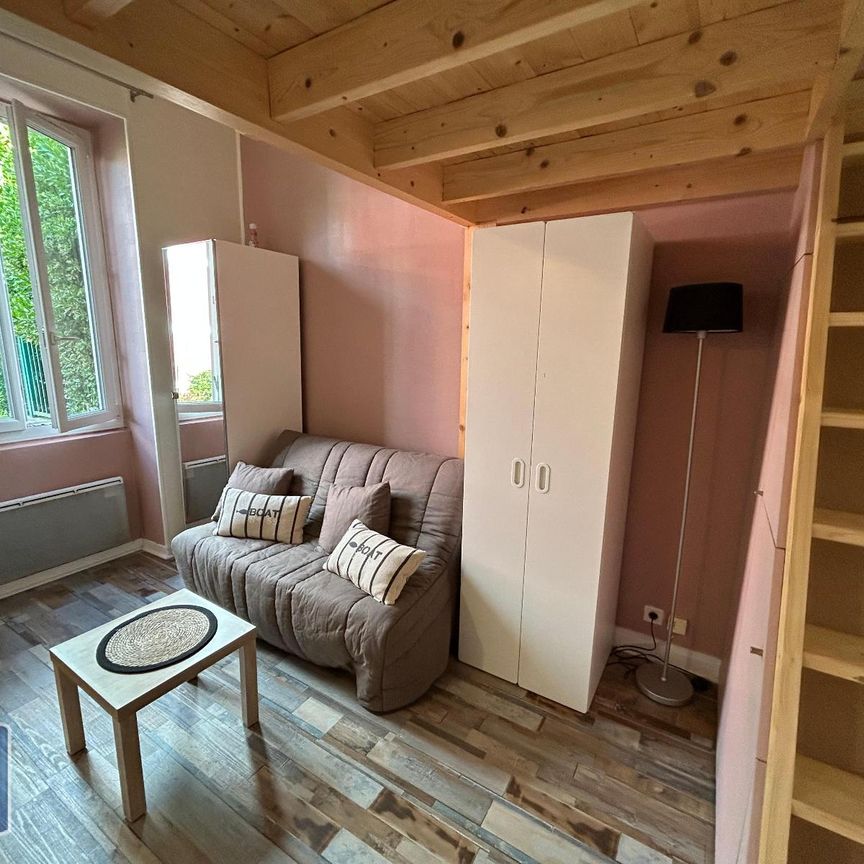 Location Appartement 1 pièce 19m² LA ROCHELLE 17000 - Photo 1