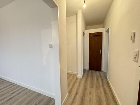 **Zentral gelegene schöne Dachgeschosswohnung mit Balkon in Bocholt!** - Foto 5