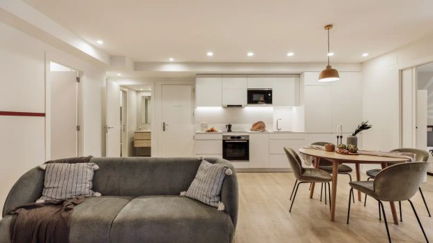 2-bedroom apartment for rent in Sarrià, couples allowed - Foto 1