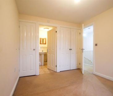 3 bedroom terraced house to rent - Photo 3
